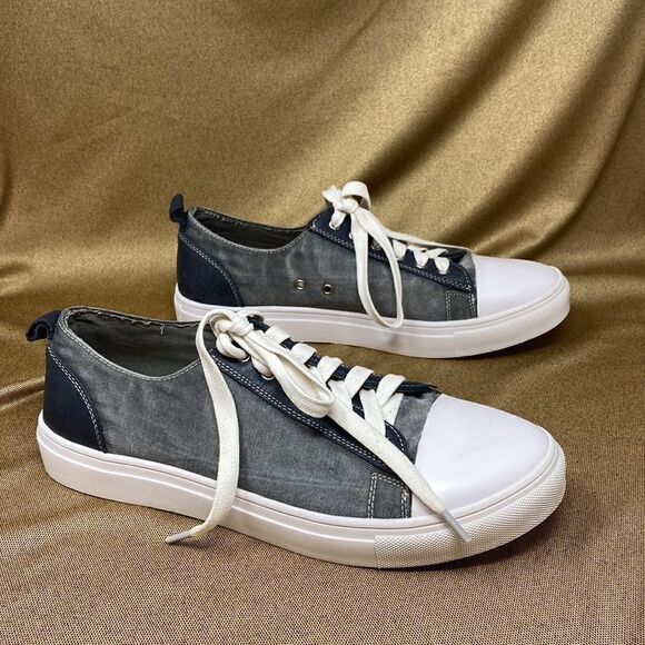 Roots Natural Comfort and Health Cap Toe Sneakers - Picture 3 of 14